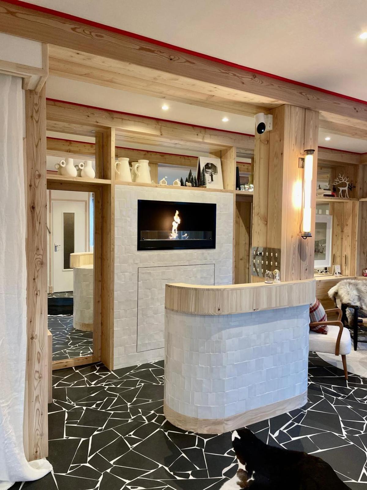 Hotel Le Caprice Des Neiges קומבלו מראה חיצוני תמונה