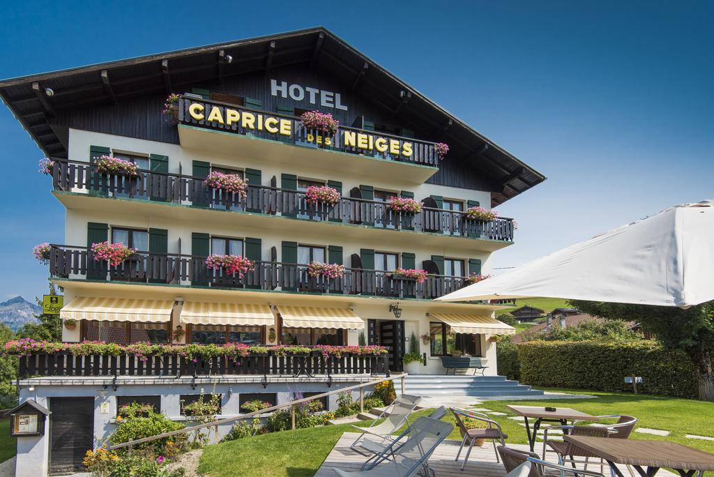 קומבלו Hotel Le Caprice Des Neiges מראה חיצוני תמונה